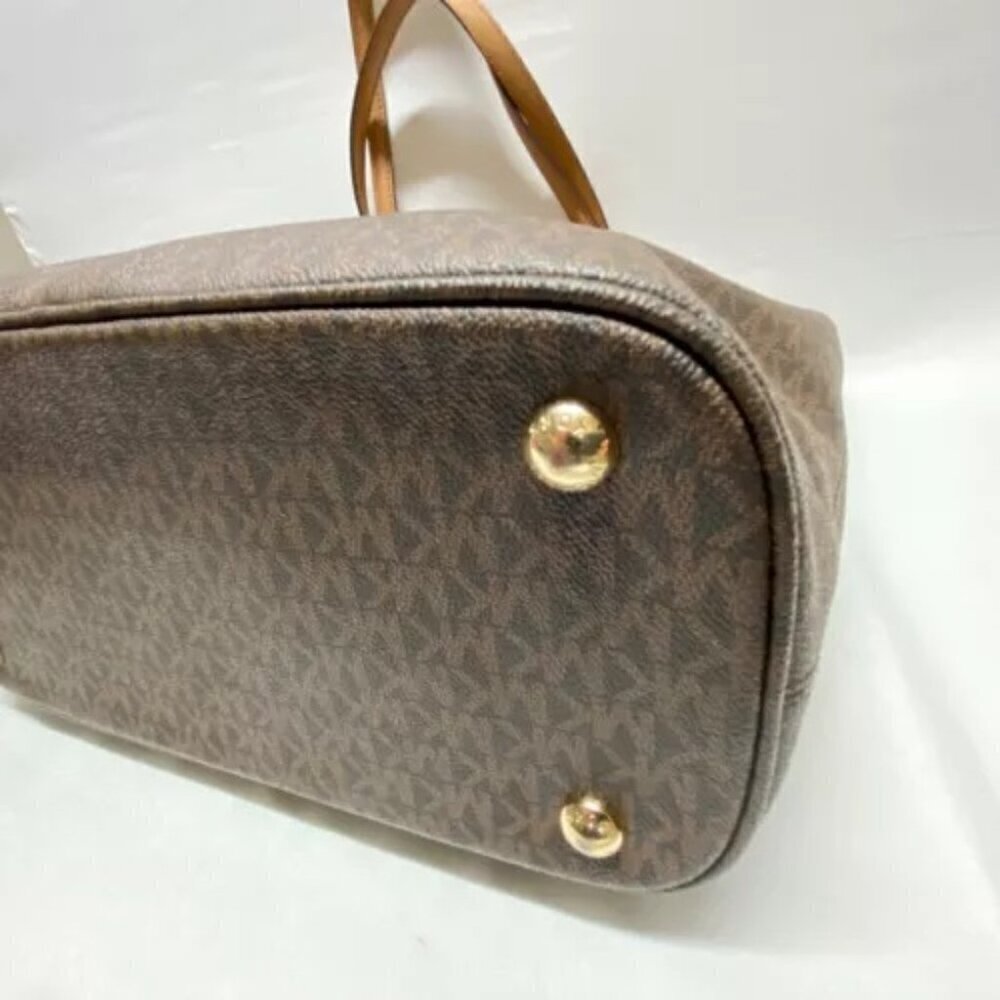 Michael Kors Jet Set Signature Leather PVC Large Snap Pocket Tote Brown on Brown - Picture 8 of 16